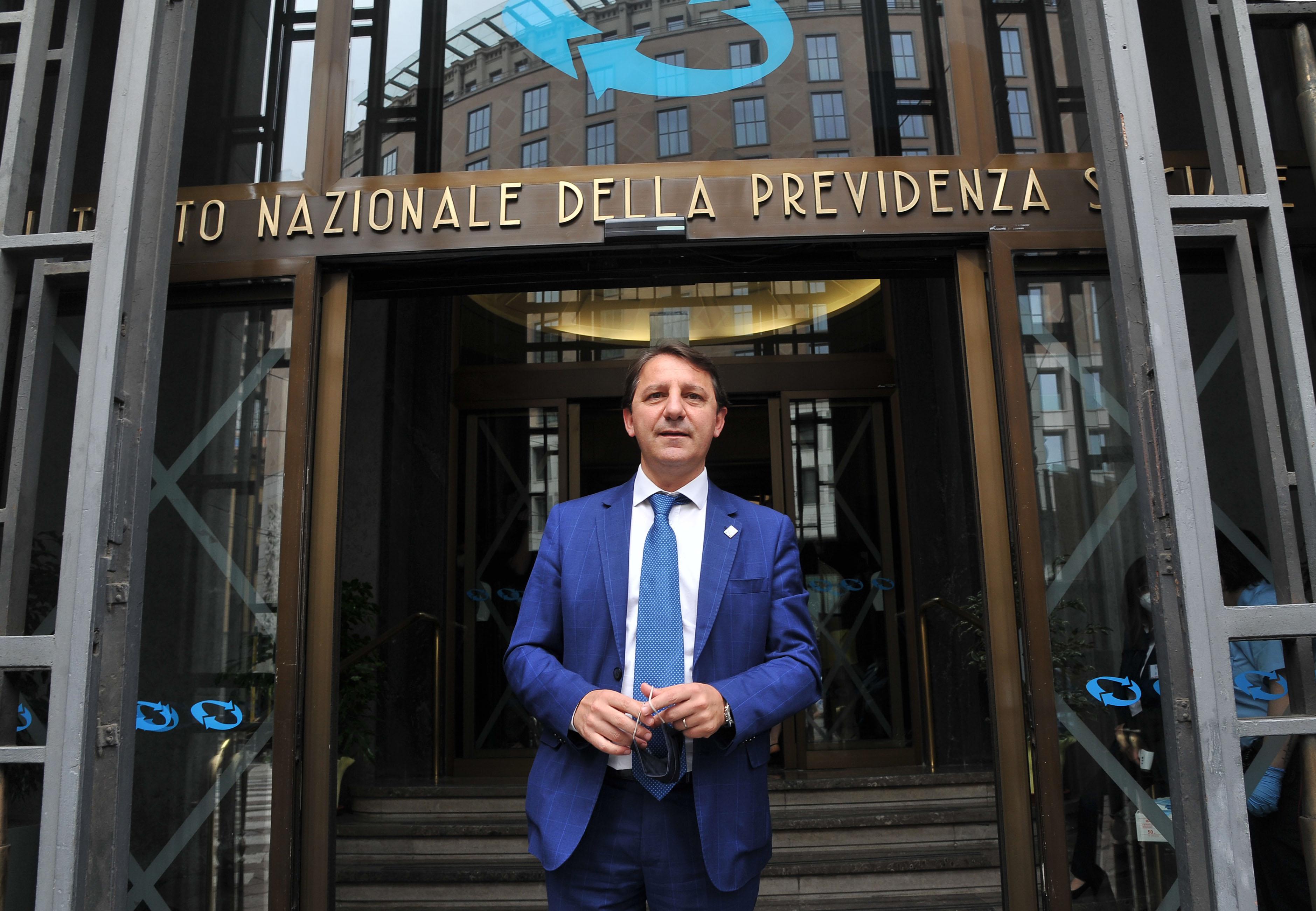 Previdenza, Tridico (Inps): "Da calo redditi da lavoro -33 mld imponibile previdenziale"