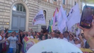 Pride Roma 2023, 'Bella Ciao' e canta anche sindaco Gualtieri - Video
