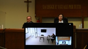Processo stragi, Messina Denaro rinuncia per la quarta volta all'udienza