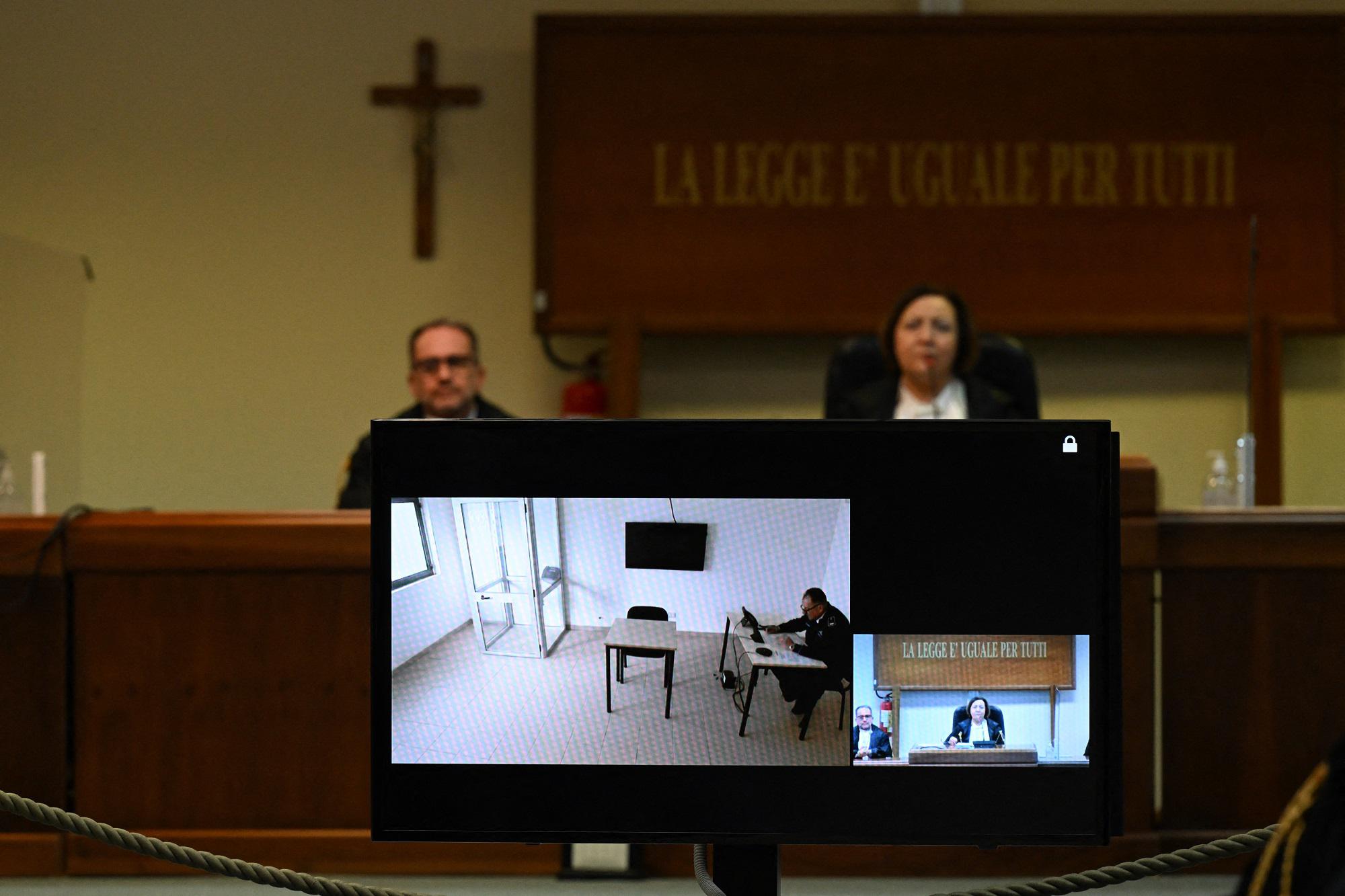 Processo stragi, Messina Denaro rinuncia per la quarta volta all'udienza