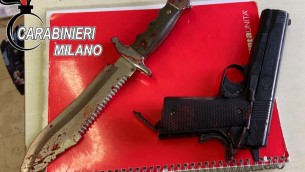 Prof accoltellata a Milano, studente bocciato ed espulso