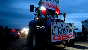 Protesta dei trattori, che cosa chiedono gli agricoltori