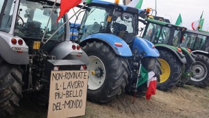 Protesta dei trattori, Riscatto Agricolo: "Non andremo al corteo del 15 febbraio"