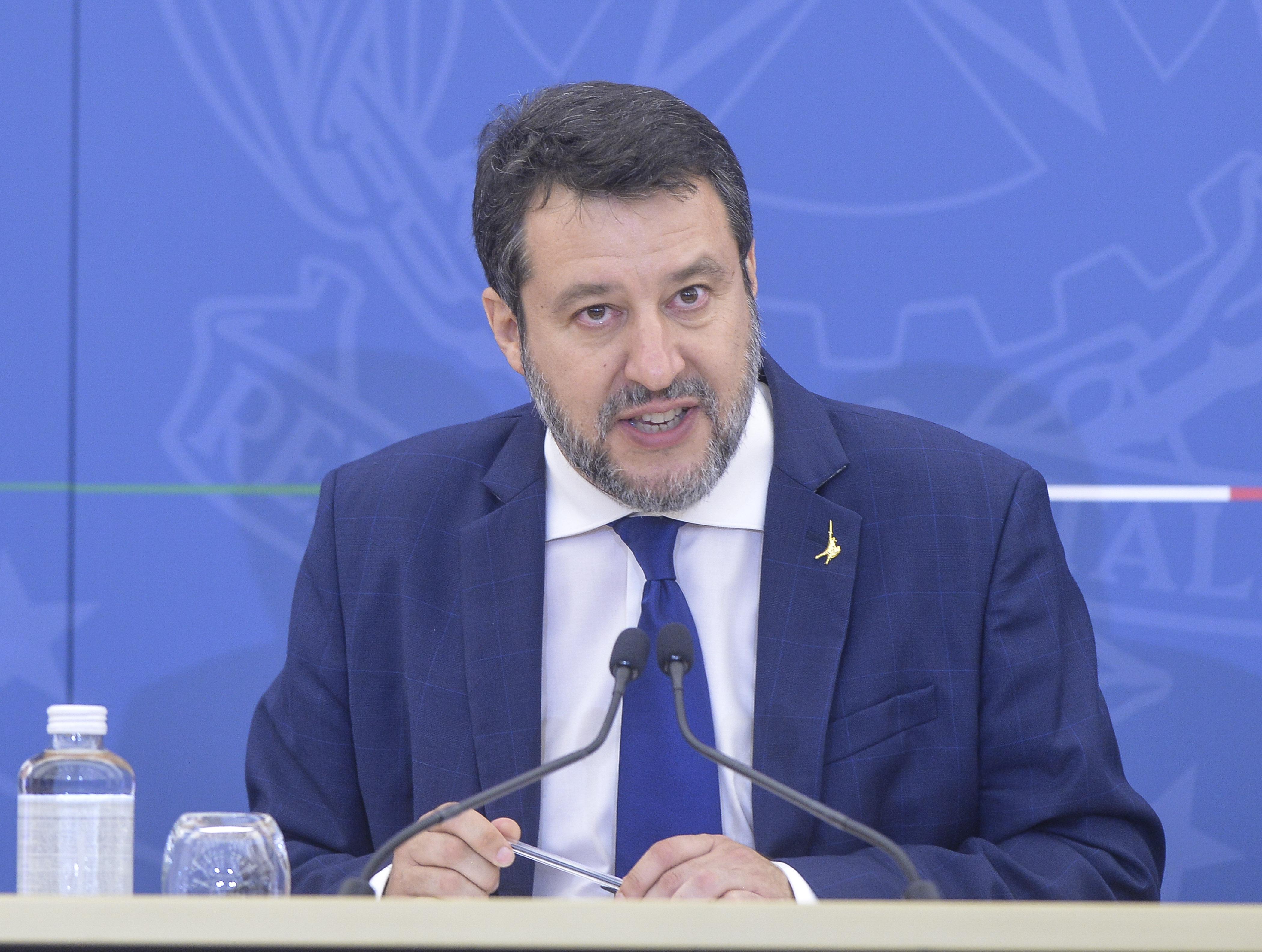 Protesta dei Trattori, Salvini: "Costringono l'Europa a rimangiarsi le follie"