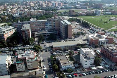 Punte per trapano, chiavi, vetro e accendini nello stomaco: uomo operato d'urgenza a Latina