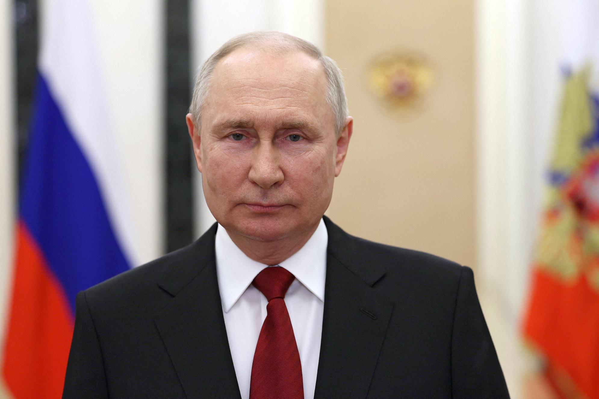Putin e la rivolta di Prigozhin: "Pugnalata alla spalle, responsabili pagheranno"