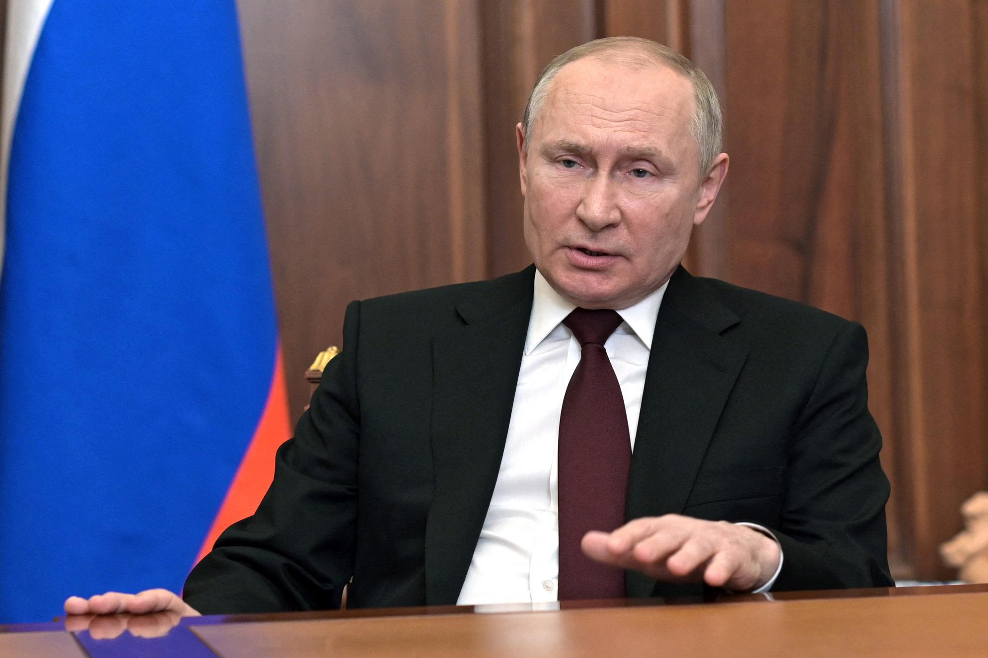 Putin: "Economia Russia resterà aperta, non faremo l'errore dell'Urss"
