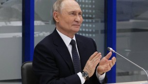 Putin, vertice con l'inviato di Trump
