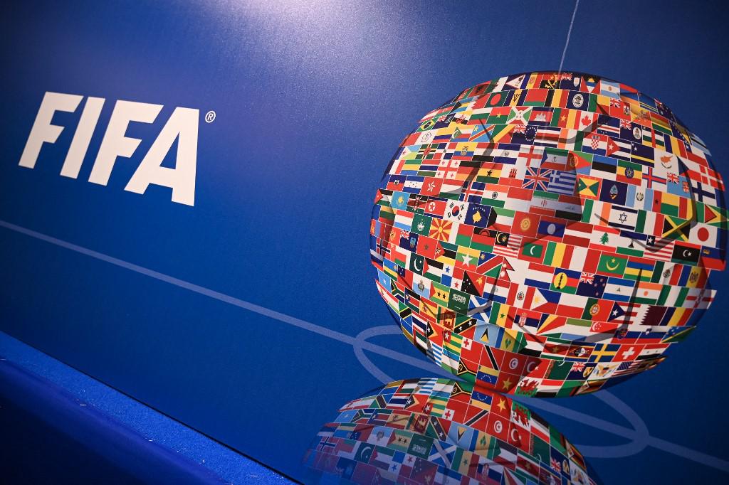 Qatar 2022, la Germania non sarà punita dalla Fifa per le 'bocche coperte'