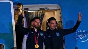 Qatar 2022, l'Argentina campione del mondo è a Buenos Aires: Paese in festa