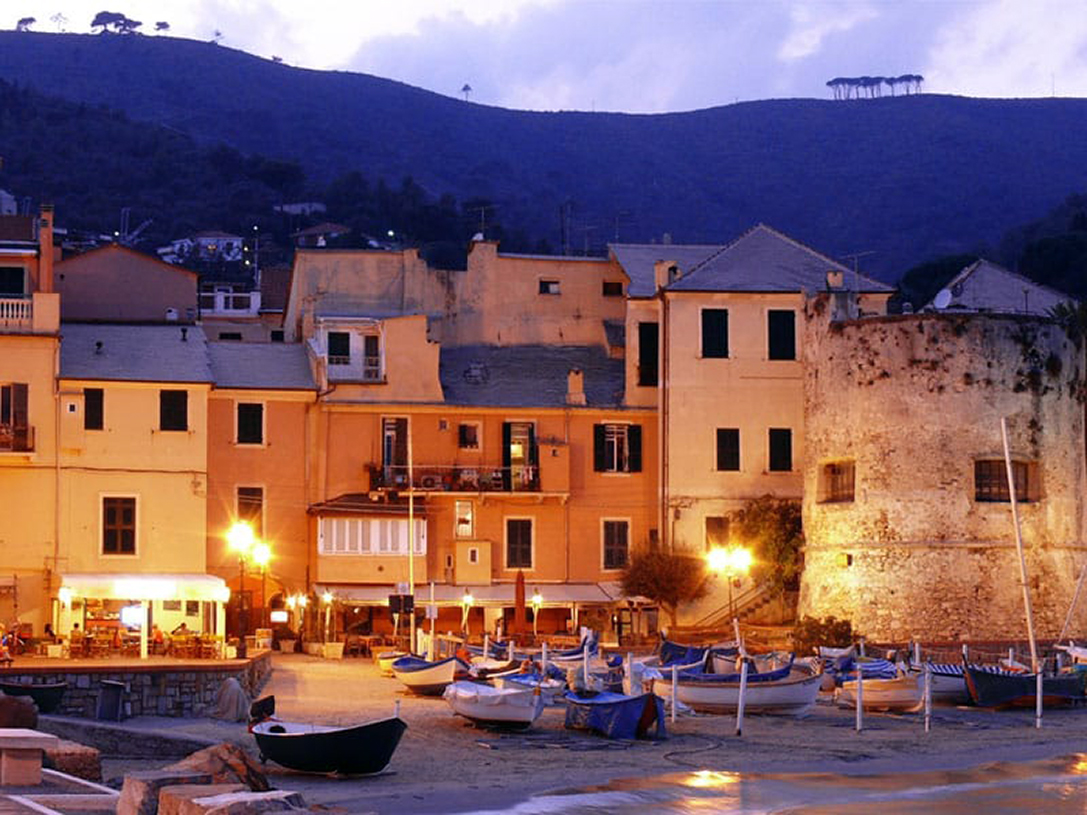 Laigueglia, in provincia di Savona, è il borgo con gli immobili più cari d’Italia
