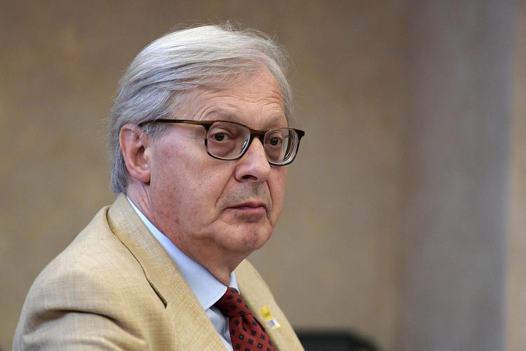 Quirinale, Sgarbi: "Berlusconi convinto di farcela"