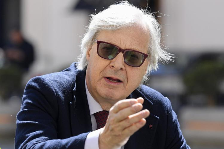 Quirinale, Sgarbi: "Per ora trovati 10 nuovi voti per Berlusconi"'