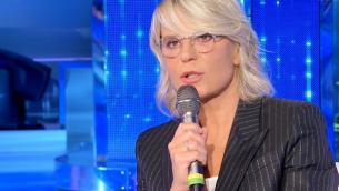 Raffaella Carrà, Maria De Filippi: "Ti vedo sempre..