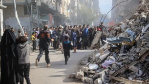 Raid aereo di Israele su Striscia di Gaza: almeno 28 morti