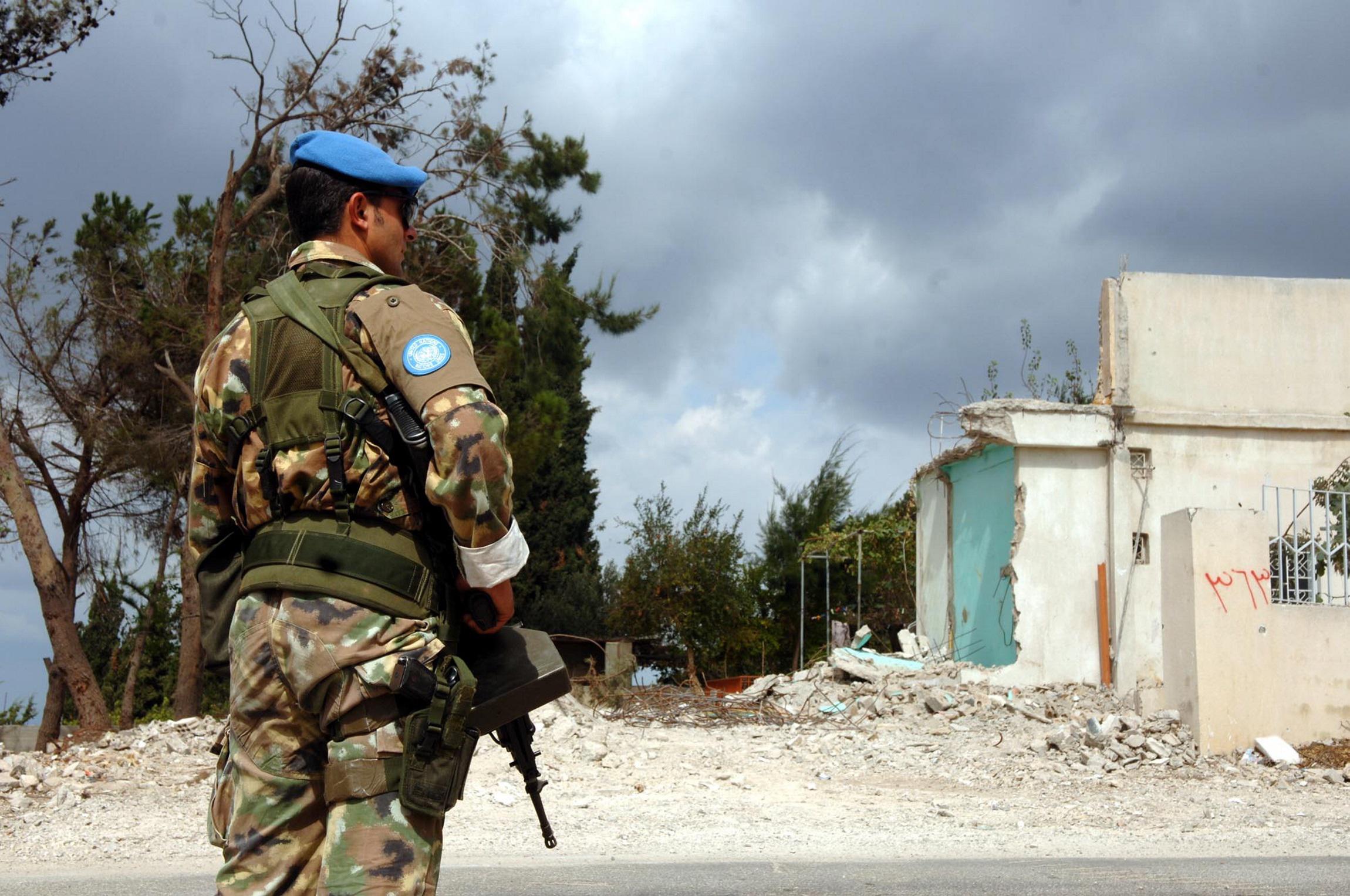 Razzo su base Unifil in Libano