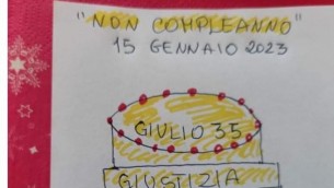 Regeni, la mamma su Twitter: "Torta del 'non compleanno', giustizia e verità"