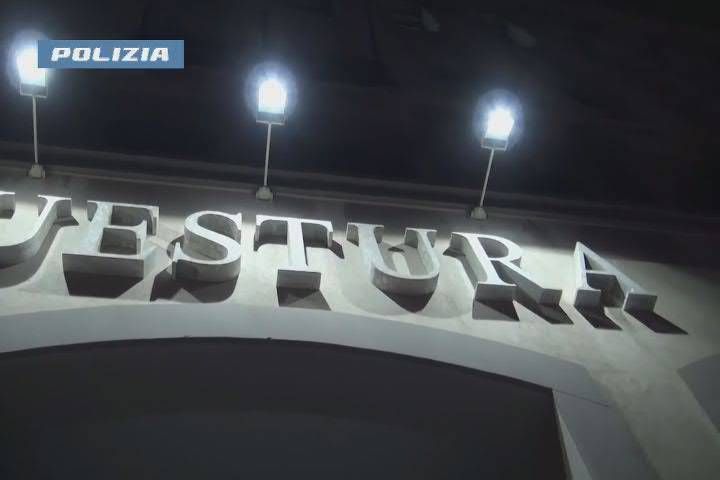 Reggio Calabria, sgominata banda di ladri-acrobati - Video