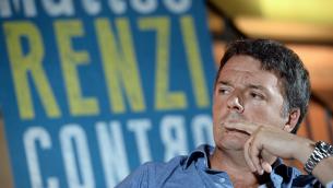 Renzi: "Con Travaglio devono vergognarsi D'Alema, Bersani e Speranza"