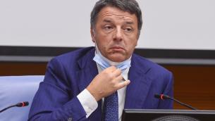 Renzi indagato: "Massima disponibilità, trasformo odio in benzina"