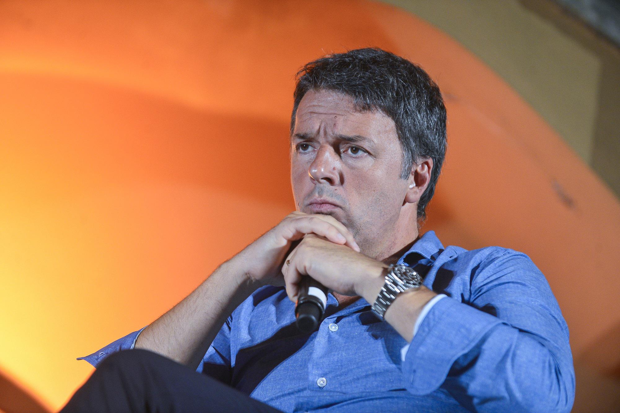 Renzi: "M5S voterebbe governo Godzilla, smonteremo reddito cittadinanza"