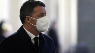 Renzi: "Mia moglie vaccinata ora è positiva al Covid"