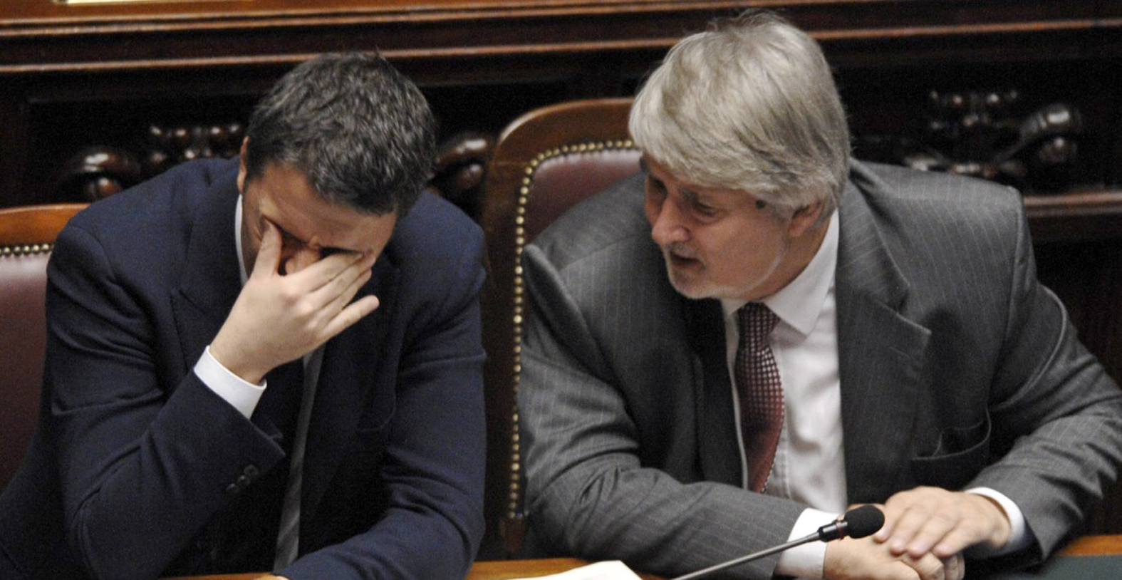 Il premier Matteo Renzi e il ministro del Lavoro Giuliano Poletti