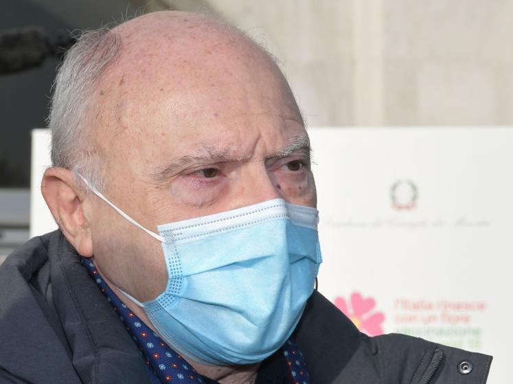 Riaperture, Galli: "Segnale 'liberi tutti', rischiamo molti morti"