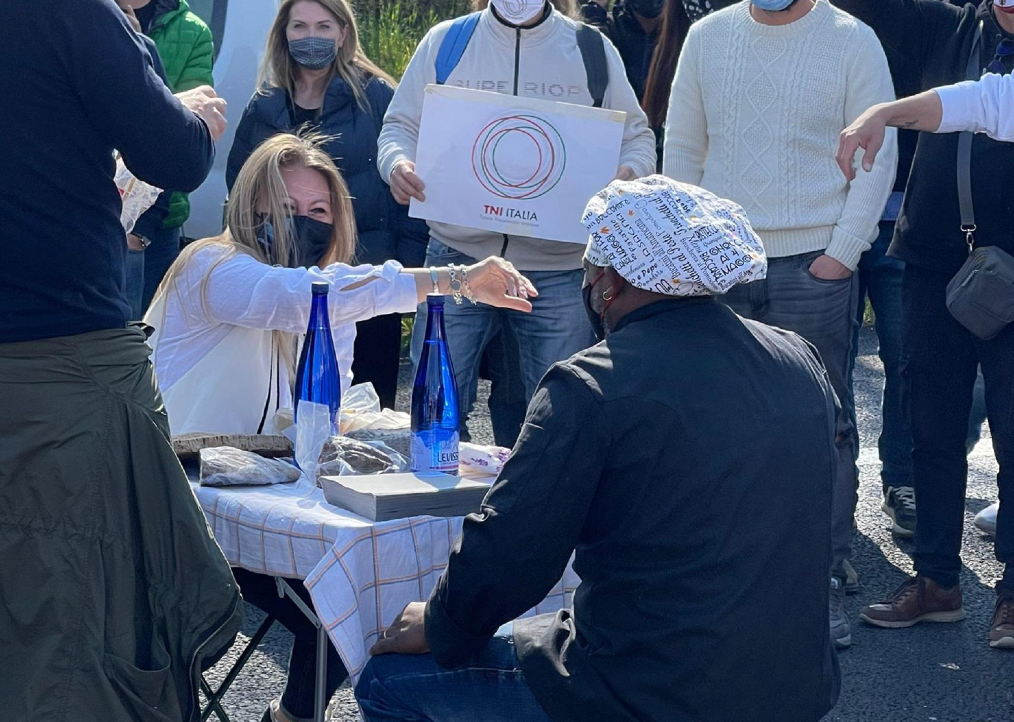 Riaperture, nuova protesta ristoratori: bloccata l'A1 tra Firenze e Incisa