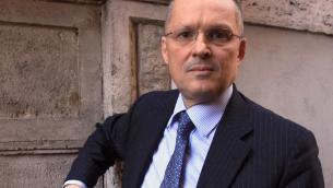 Ricciardi: "Vaccinare 250mila al giorno per immunità gregge in autunno"