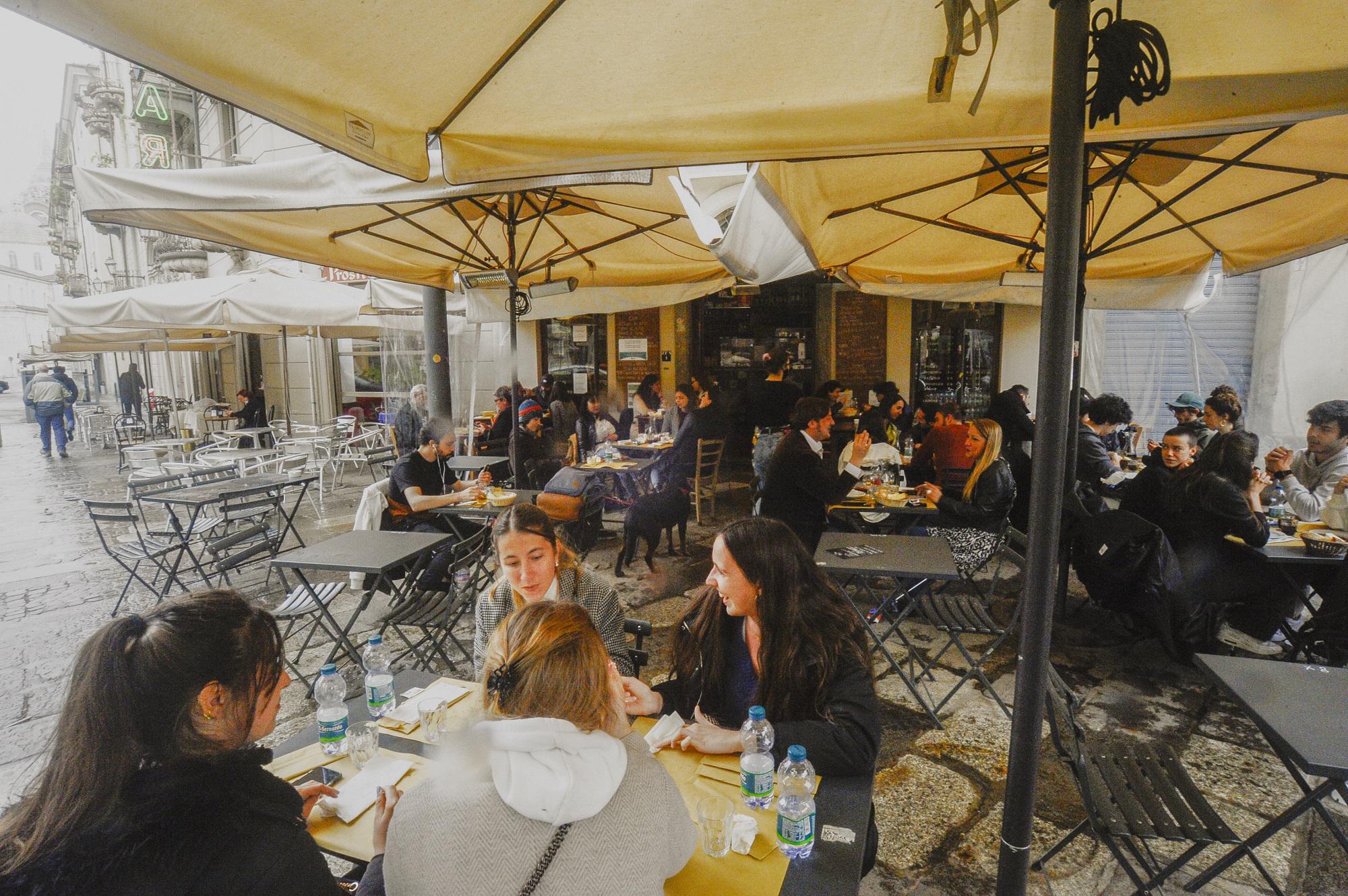Ricerca, studio Federico II: mangiare pesce fa bene al cuore ma solo se è grasso