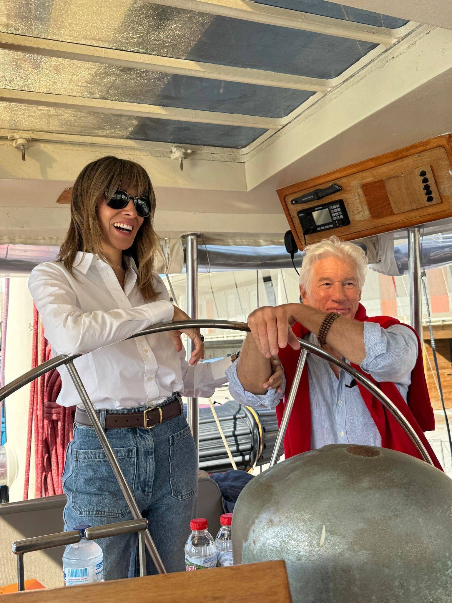 Richard Gere visita la sede di Open Arms: "Siamo in un momento buio, difendere diritti umani"