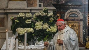 Ritrovata a Monti la borsa rubata al cardinale Aveline, il parroco: "Quasi un miracolo"