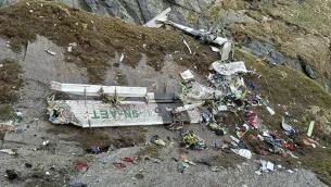 Ritrovato aereo scomparso in Nepal, recuperati 14 corpi