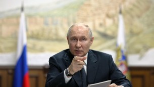 Rivolta Wagner e Prigozhin, Putin avvia le 'purghe' in Russia: "Arrestato Surovikin"