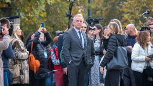 Robert Kennedy jr a Milano: "Green pass colpo di Stato globale"