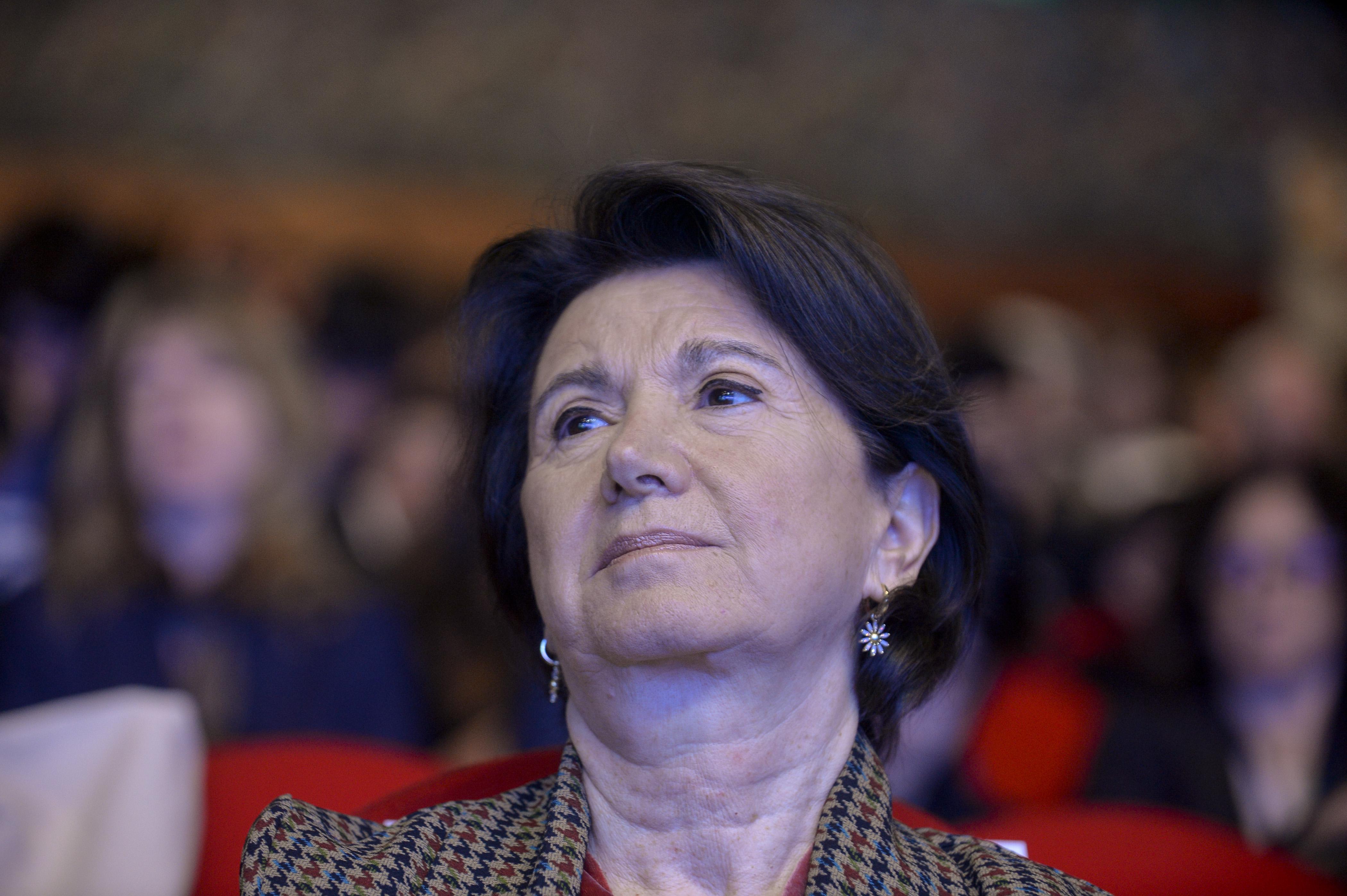Roccella contestata al Salone del Libro
