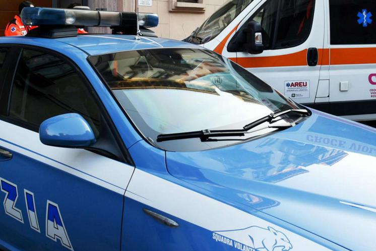 Roma, 50enne ucciso a coltellate: è caccia al branco