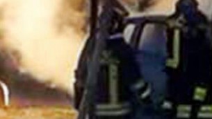 Roma, auto Poste in fiamme: la rivendicazione degli anarchici