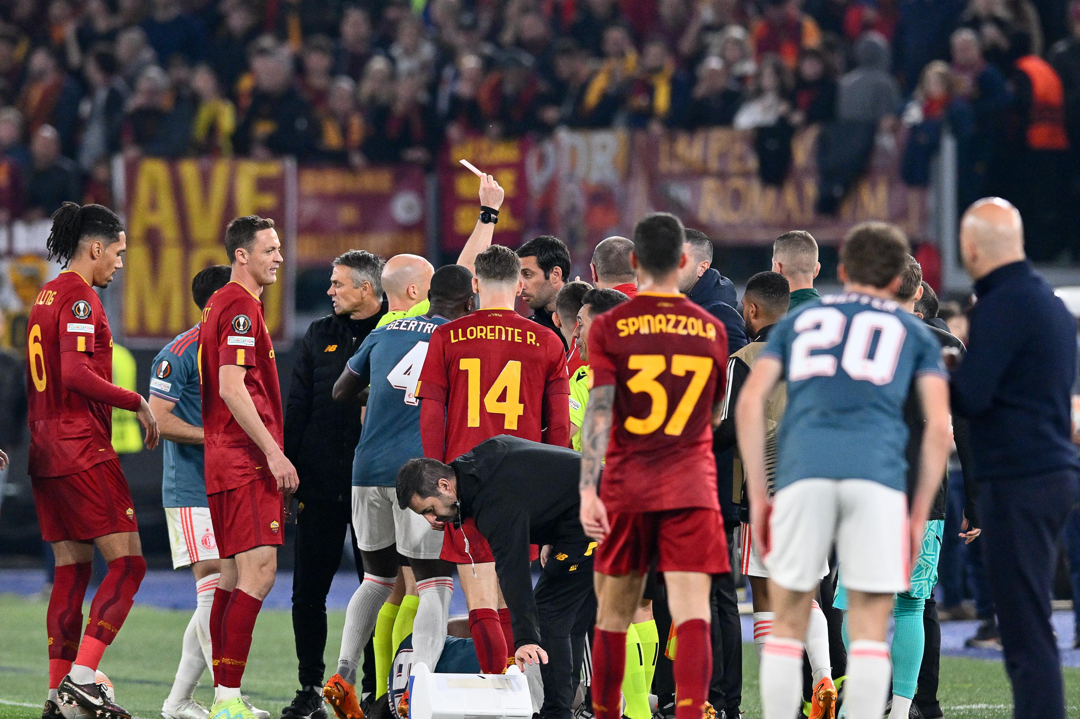 Roma-Feyenoord, bestemmie in curva