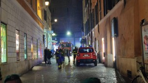 Roma, fumo sospetto in metro a Piazza di Spagna: chiusa la stazione, caos turisti