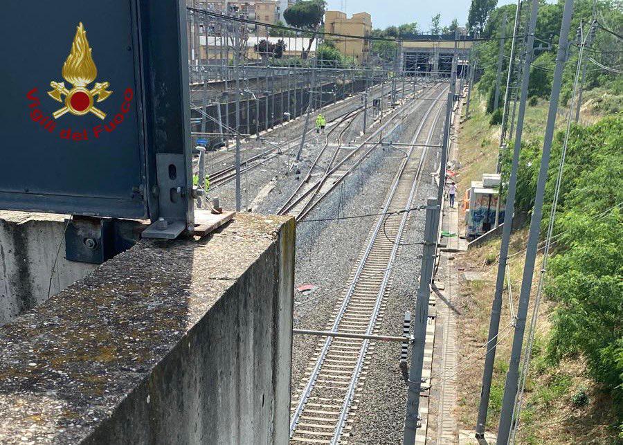 Roma, incidente in galleria per treno Alta Velocità Torino-Napoli