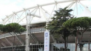 Roma-Lazio, sventato scontro tra ultras con mazze e bastoni