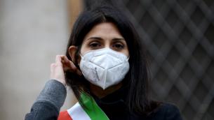 Roma, Raggi: "Basta ambiguità, voto Rousseau su mia candidatura"