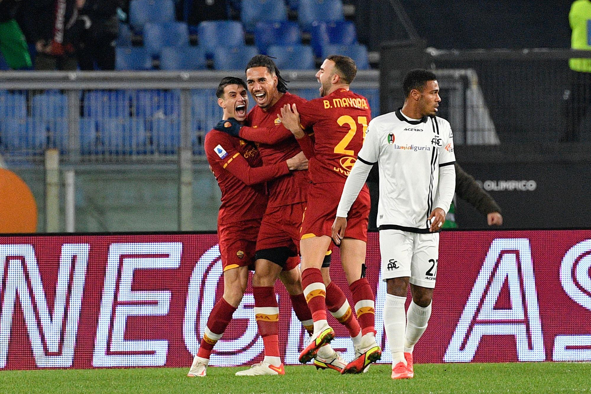 Roma-Spezia 2-0, Smalling e Ibanez in gol