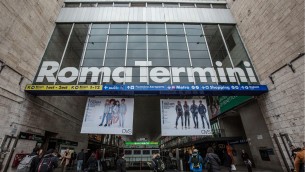Roma, turista israeliana accoltellata a Termini non conosceva aggressore