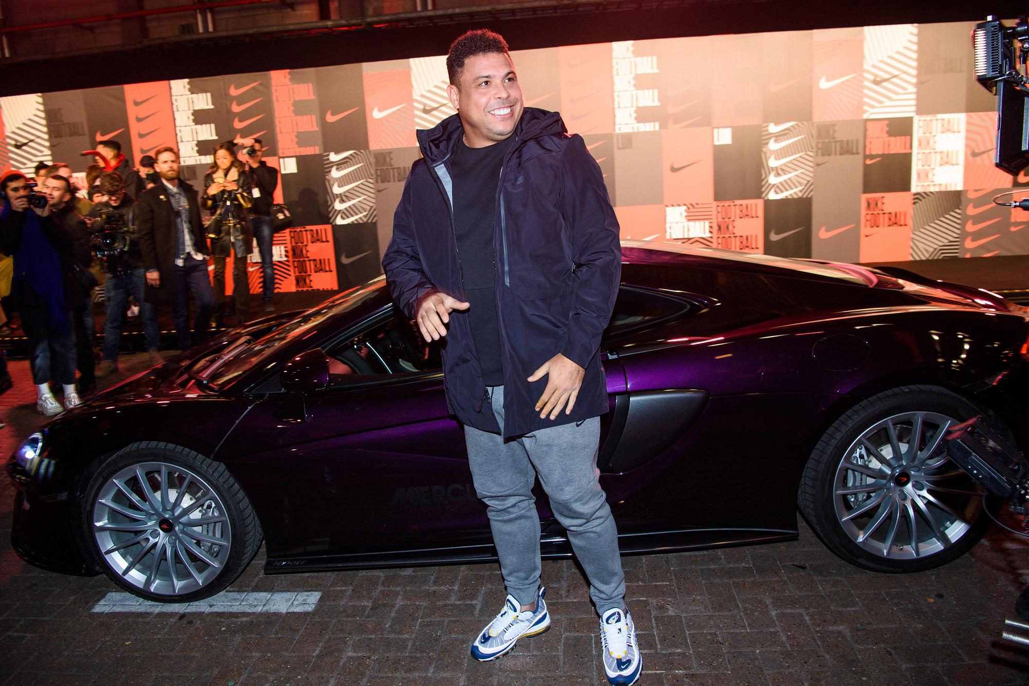 "Ronaldo positivo al covid, ha sintomi lievi"