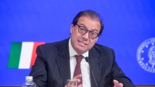 Rottamazione cartelle, Fratelli d'Italia apre a proposta Salvini: "Ma c'è problema risorse"