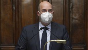 Rousseau, Crimi: "Se vince 'no' niente sostegno a Draghi"