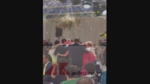 Rudi Garcia versione cantante, il brano di Vasco Rossi per Francesca Brienza dopo il matrimonio - Video